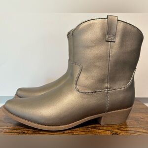 Arizona Women’s Platino Meyer Flat Heel Western Booties NWT Various Sizes